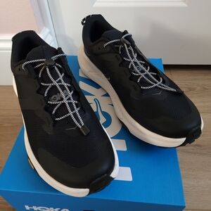 HOKA Women's Transport  Sneaker Size 9.5